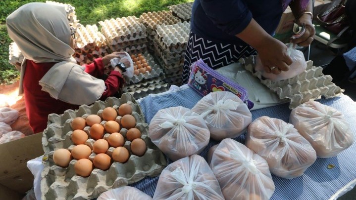 Tekan Kenaikan Harga Sembako, Pemko Batam Gelar Pasar Murah hingga 20 Kali Tekan Kenaikan Harga Sembako, Pemko Batam Gelar Pasar Murah hingga 20 Kali