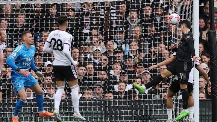 Arsenal Melesat, MU Gagal Lari Kencang Arsenal Melesat, MU Gagal Lari Kencang