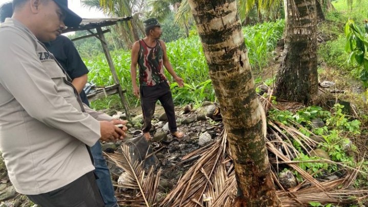 Dua Petani Disambar Petir di Agam, Satu Meninggal Dunia Dua Petani Disambar Petir di Agam, Satu Meninggal Dunia