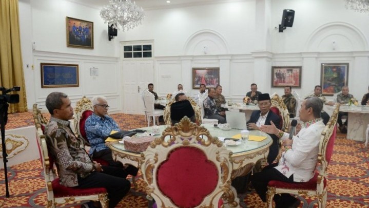 Gubri Sebut Pembentukan Kabupaten Rodas Sudah Tahap RUU Gubri Sebut Pembentukan Kabupaten Rodas Sudah Tahap RUU