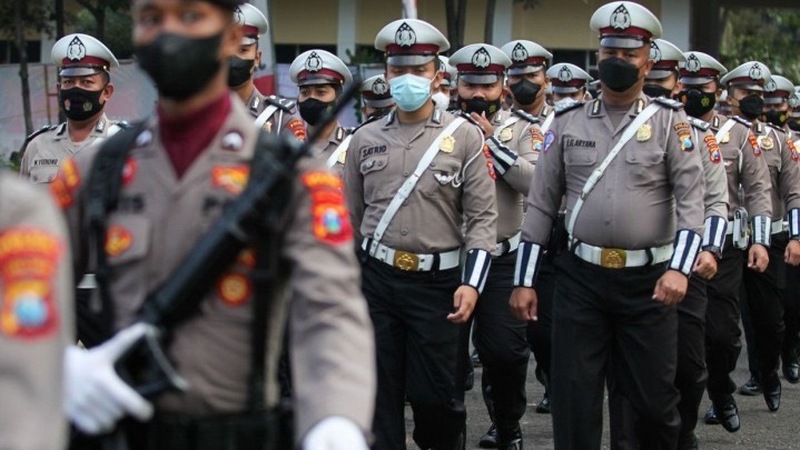 5 Polisi Calo Bintara Diproses Pidana dan Terancam Pecat 5 Polisi Calo Bintara Diproses Pidana dan Terancam Pecat