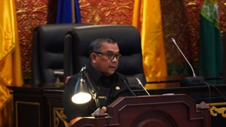 Jumlah Penduduk Riau Meningkat Sebesar 2,56 Persen Jumlah Penduduk Riau Meningkat Sebesar 2,56 Persen