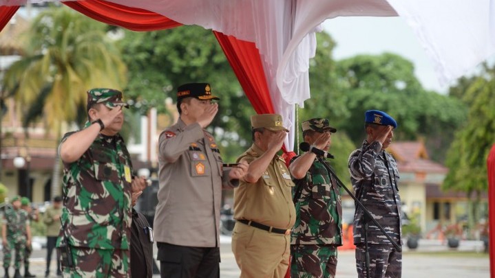 Wagubri Minta Ada Kolaborasi Wujudkan Riau Bebas Asap Tahun 2023 Wagubri Minta Ada Kolaborasi Wujudkan Riau Bebas Asap Tahun 2023