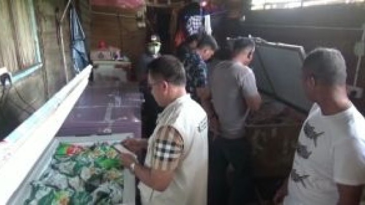 Disperindag Meranti Temukan Diduga Bakso Mengandung Daging Celeng Disperindag Meranti Temukan Diduga Bakso Mengandung Daging Celeng