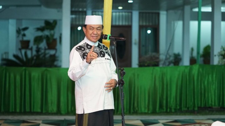 Sholat Tarawih Berjamaah Digelar Kediaman Dinas Bupati Inhil Selama Ramadhan Sholat Tarawih Berjamaah Digelar Kediaman Dinas Bupati Inhil Selama Ramadhan