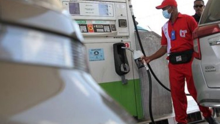 Mulai Hari Ini Pembelian BBM Solar di SPBU Riau Pakai QR Mulai Hari Ini Pembelian BBM Solar di SPBU Riau Pakai QR