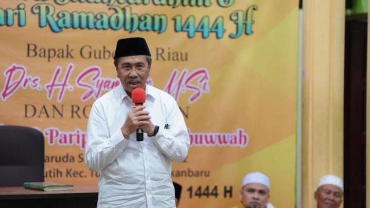 Bayar Zakat Kembali Diingatkan Gubri Syamsuar saat Safari Ramadhan Bayar Zakat Kembali Diingatkan Gubri Syamsuar saat Safari Ramadhan