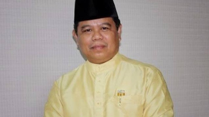 MUI Riau Yakini Membangun Ekonomi Sayariah dengan Memperkuat Lembaga Zakat MUI Riau Yakini Membangun Ekonomi Sayariah dengan Memperkuat Lembaga Zakat