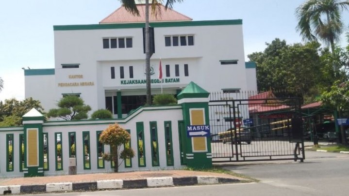 Melalui RJ, Kejari Batam Bebaskan Tersangka Penganiayaan Istri Melalui RJ, Kejari Batam Bebaskan Tersangka Penganiayaan Istri