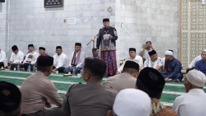 Plt Bupati Kuansing Beri Perhatian Khusus pada Singingi Hilir Plt Bupati Kuansing Beri Perhatian Khusus pada Singingi Hilir