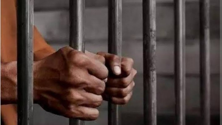 Remisi Lebaran 2023, Belasan Napi di Sumbar Langsung Bebas Remisi Lebaran 2023, Belasan Napi di Sumbar Langsung Bebas