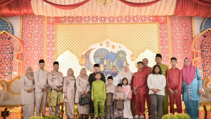 Bupati Kasmarni: Semoga Kita Istiqamah Tingkatkan Ibadah Bupati Kasmarni: Semoga Kita Istiqamah Tingkatkan Ibadah