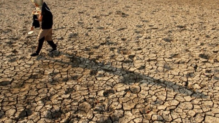 Sumbar akan Dilanda Kemarau Panjang Selama 6 Bulan Kedepan Sumbar akan Dilanda Kemarau Panjang Selama 6 Bulan Kedepan