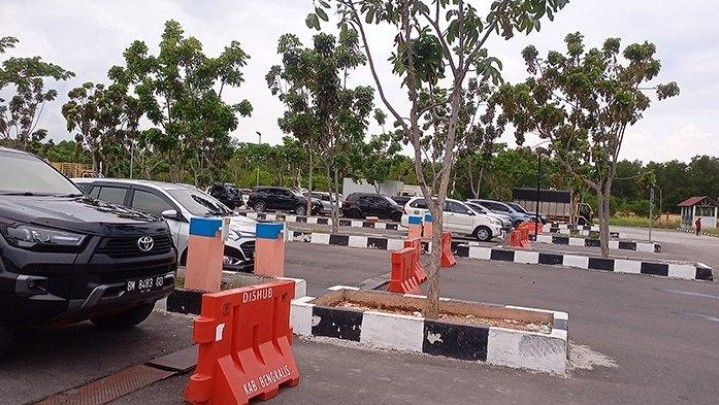 Anda Harus Tahu, Berikut Mobil Dinas yang Boleh Tanpa Antre Masuk Roro Bengkalis Anda Harus Tahu, Berikut Mobil Dinas yang Boleh Tanpa Antre Masuk Roro Bengkalis