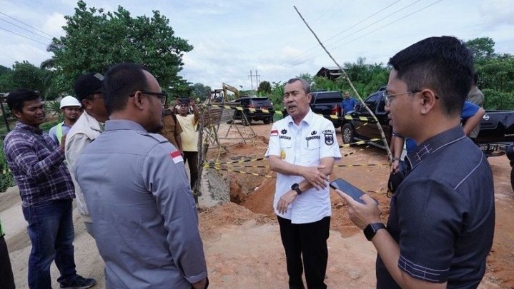 Di Kampar dan Rohul Banyak Pembangunan Jembatan yang Mangkrak Di Kampar dan Rohul Banyak Pembangunan Jembatan yang Mangkrak
