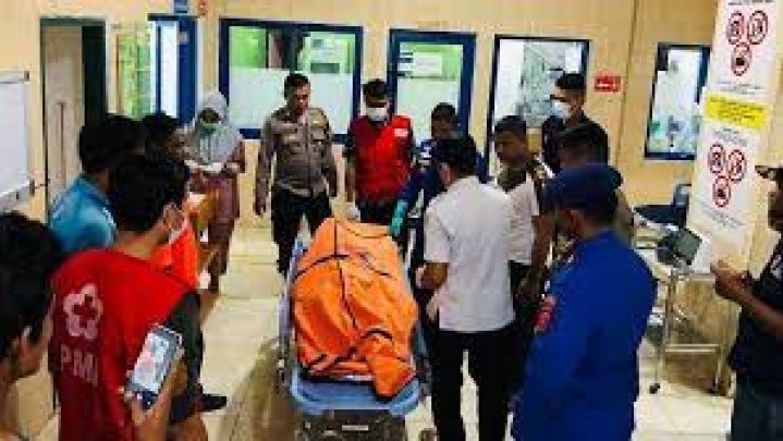 Di Pantai Maruf Amin Pariaman Ditemukan Mayat Perempuan