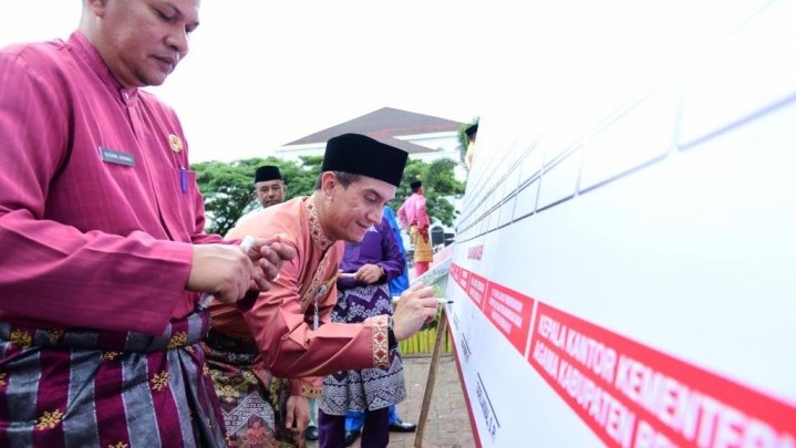Deklarasi Sekolah Ramah Anak Ratusan Instansi Pendidikan di Bengkalis Deklarasi Sekolah Ramah Anak Ratusan Instansi Pendidikan di Bengkalis