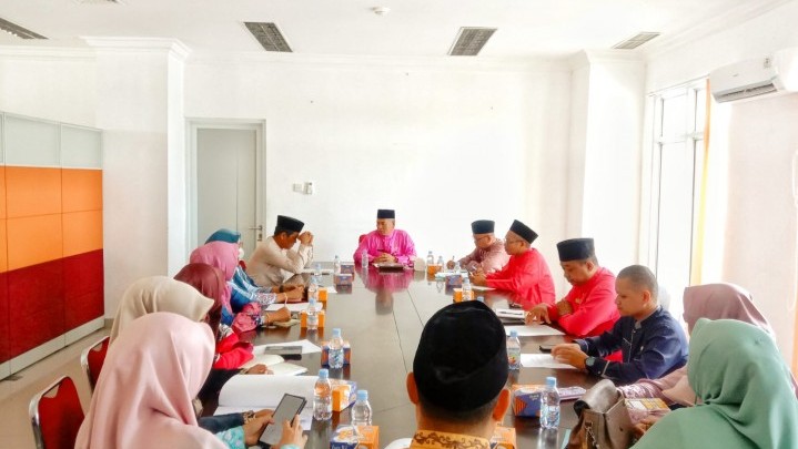 Standar Pelayanan Publik Pemkab Rohil Intensif Dievaluasi Standar Pelayanan Publik Pemkab Rohil Intensif Dievaluasi