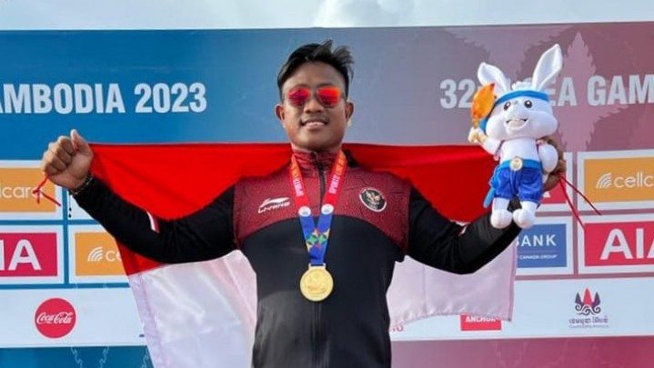 Pedayung Riau Tambah Perolehan Medali RI di SEA Games Pedayung Riau Tambah Perolehan Medali RI di SEA Games
