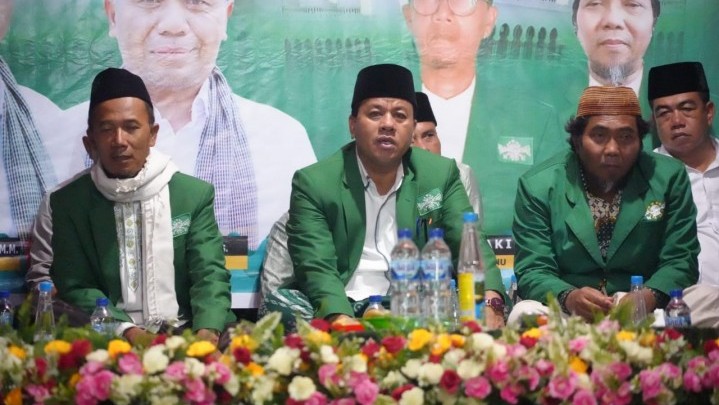 Plt Bupati Minta Pengurus NU di Kuansing Mengayomi Masyarakat Plt Bupati Minta Pengurus NU di Kuansing Mengayomi Masyarakat