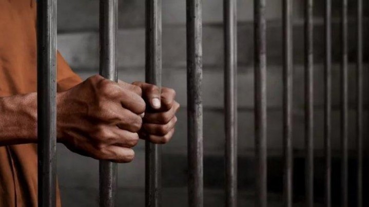 Pria Gaek di di Limapuluh Kota Curi Spare Part Mesin excavator