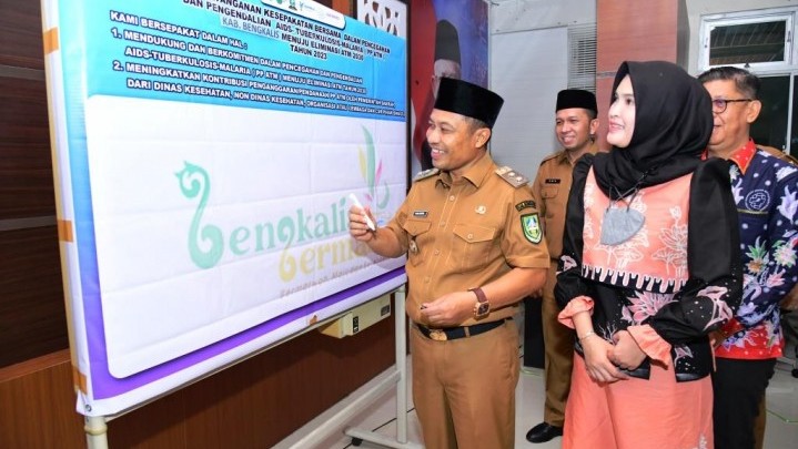 Forum Lintas Sektor Digelar Pemkab Bengkalis untuk Tekan Penularan AIDS Forum Lintas Sektor Digelar Pemkab Bengkalis untuk Tekan Penularan AIDS