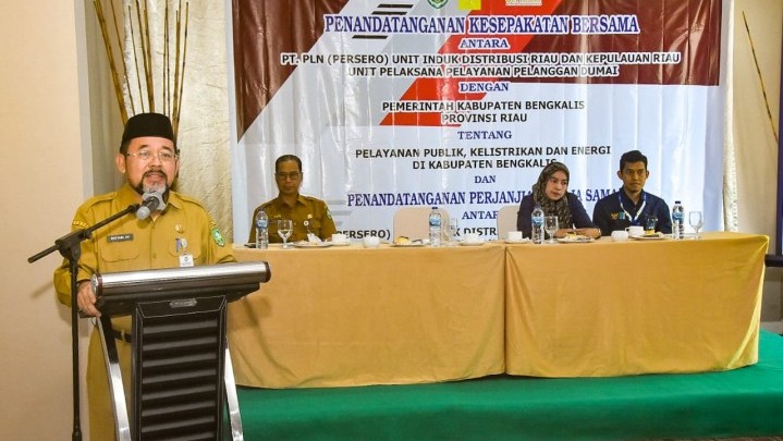 Maksimalkan Pelayanan, PLN UP Dumai Kerja Sama Khusus dengan Pemkab Bengkalis Maksimalkan Pelayanan, PLN UP Dumai Kerja Sama Khusus dengan Pemkab Bengkalis