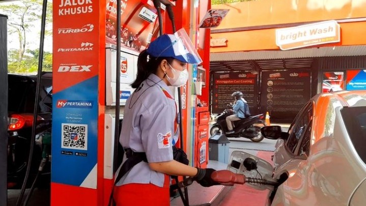 Pembatasan Pembelian BBM Subsidi Pakai MyPertamina Mulai Berlaku di Sumbar
