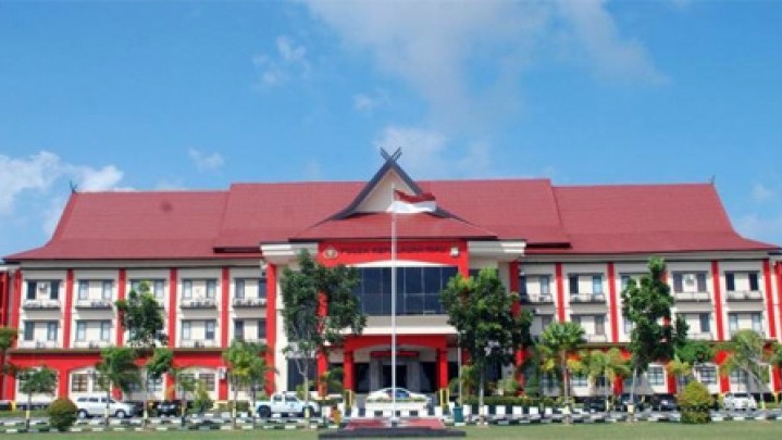 Istri Ketua RW di Batam Ditetapkan sebagai Tersangka, Diduga Lakukan Penganiayaan Istri Ketua RW di Batam Ditetapkan sebagai Tersangka, Diduga Lakukan Penganiayaan