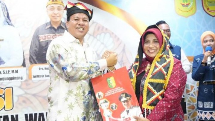 Wako Rahma Sumbang Sapi Kurban pada Paguyuban Masyarakat Kuansing di Tanjung Pinang