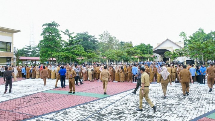 Kedisiplinan ASN dan THL Pemkab Kampar Bermasalah Kedisiplinan ASN dan THL Pemkab Kampar Bermasalah
