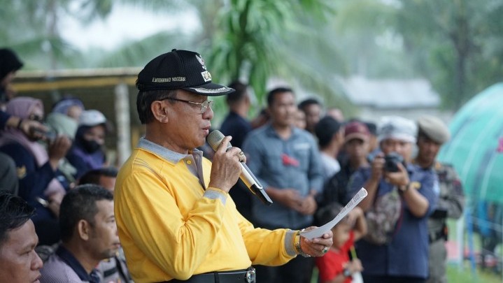 Tim Provinsi Tetangga Ramaikan Turnamen Sepakbola di Inhil Tim Provinsi Tetangga Ramaikan Turnamen Sepakbola di Inhil