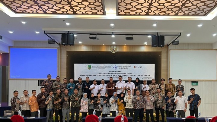 Pemkab Rohil Taja Bimtek Perkuat Pelayanan Berbasis Elektronik