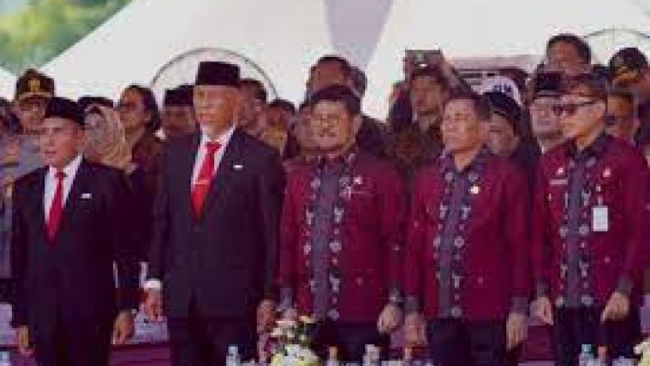 Presiden Batal Hadiri Pembukaan Penas Tani XVI di Padang Presiden Batal Hadiri Pembukaan Penas Tani XVI di Padang