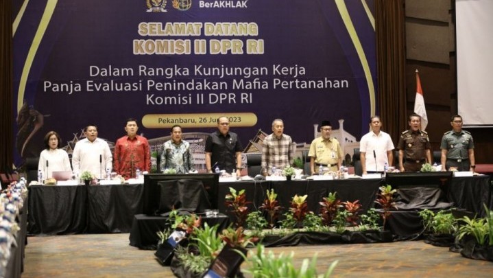 Penindakan Mafia Tanah di Riau Dievaluasi panja DPR RI Penindakan Mafia Tanah di Riau Dievaluasi panja DPR RI