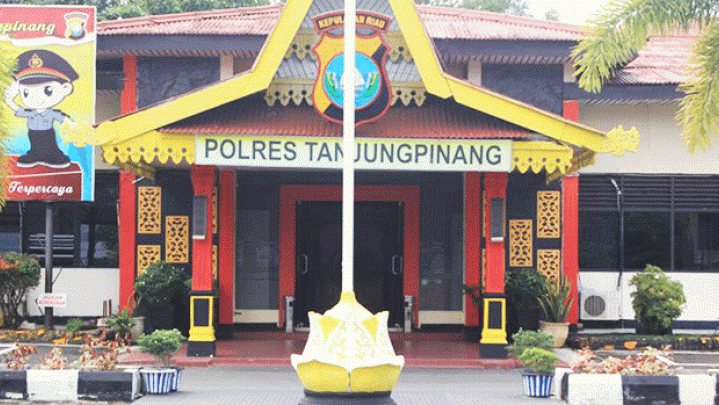 Pengungsi Afganistan Jadi Tersangka Perusakan Kamera Wartawan Pengungsi Afganistan Jadi Tersangka Perusakan Kamera Wartawan