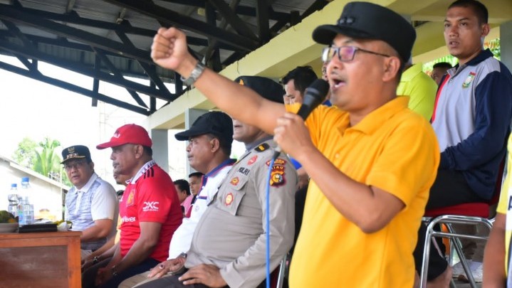 32 Klub Sepakbola Ramaikan Gubernur Riau Cup di Kampar 32 Klub Sepakbola Ramaikan Gubernur Riau Cup di Kampar