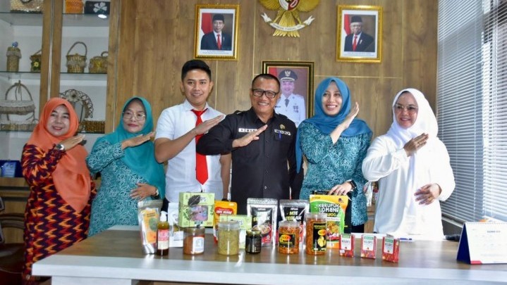 Kerja Sama Khusus Dijalin TP PKK Kampar dengan Dinas Koperasi dan UMKM Kerja Sama Khusus Dijalin TP PKK Kampar dengan Dinas Koperasi dan UMKM