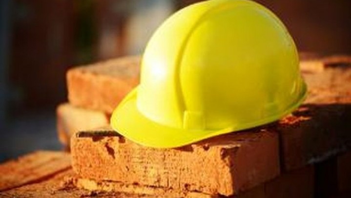 Pekerja Proyek Rumah Sakit Jiwa di Tanjunguban Tewas