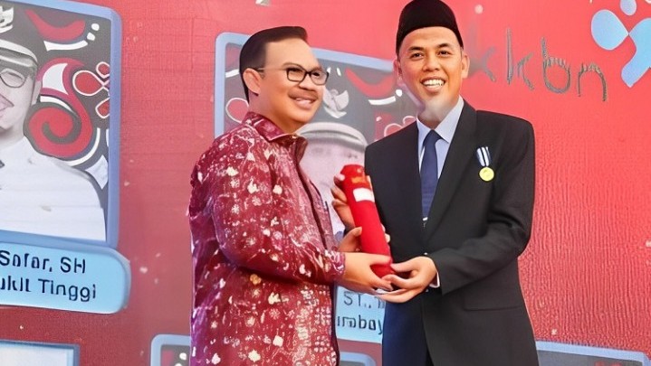 Selamat, Wali Kota Dumai Raih Penghargaan MKK Tingkat Nasional