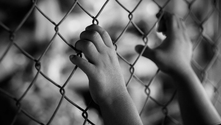 Pria Asal Lintau Babak Belur Dihajar Massa Usai Culik Anak Orang Pria Asal Lintau Babak Belur Dihajar Massa Usai Culik Anak Orang