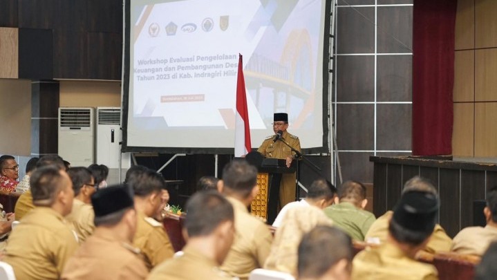 Bupati Inhil Berharap Pengelolaan Keuangan Desa Lebih Akuntabel