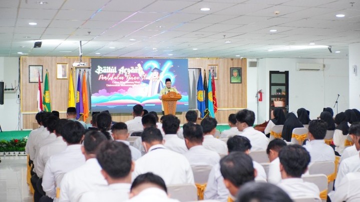 UMRI Gelar Baitul Arqom Purna Studi, Rektor Berharap Alumni Miliki Jiwa Lancang Kuning UMRI Gelar Baitul Arqom Purna Studi, Rektor Berharap Alumni Miliki Jiwa Lancang Kuning