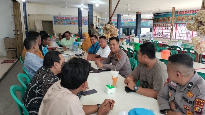 Silaturrah dengan Kapolsek Tambang karang taruna desa Kemang indah siap untuk bekerjasama Edukasi Tipiring