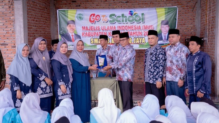 MUI Kampar Go to School: Sekolah Berperan Mempersiapkan Generasi Bertaqwa dan Berkualitas