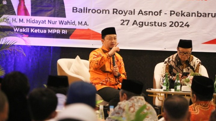 Syahrul Aidi Dampingi Hidayat Nurwahid, Wakil Ketua MPR RI, Sosialisasi Empat Pilar di Pekanbaru