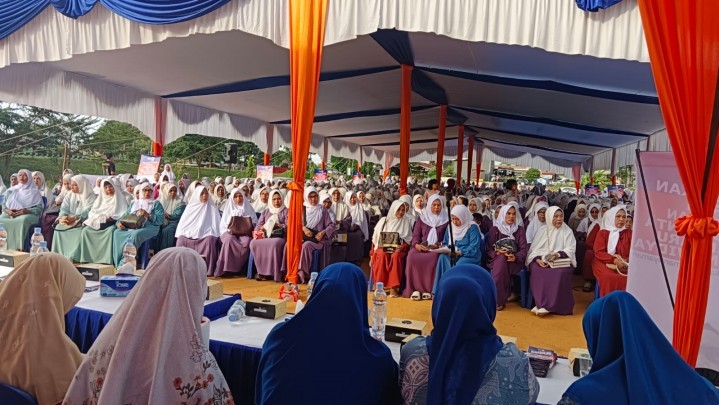 Antusias Warga Tak Terbendung, Fitnah Semakin Masif, Ini Solusi Pasangan Aman Bagi Persoalan Di Pekanbaru