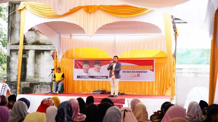 Muhammad Syafaat: Masyarakat Siak Rugi Kalau Tak Memilih Pak Syamsuar Muhammad Syafaat: Masyarakat Siak Rugi Kalau Tak Memilih Pak Syamsuar