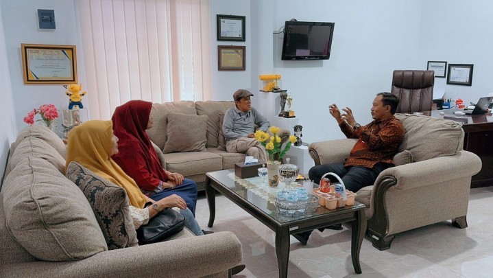 Tingkatkan Jaringan Pemasaran UMKM Binaan : Forum Pekanbaru Kota Bertuah, Kerjasama dengan TVRI Riau