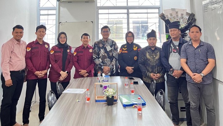 MPD LMBN Pekanbaru Bersama LBH Tuah Negeri Nusantara Siap Bersinergi serta Berkolaborasi MPD LMBN Pekanbaru Bersama LBH Tuah Negeri Nusantara Siap Bersinergi serta Berkolaborasi